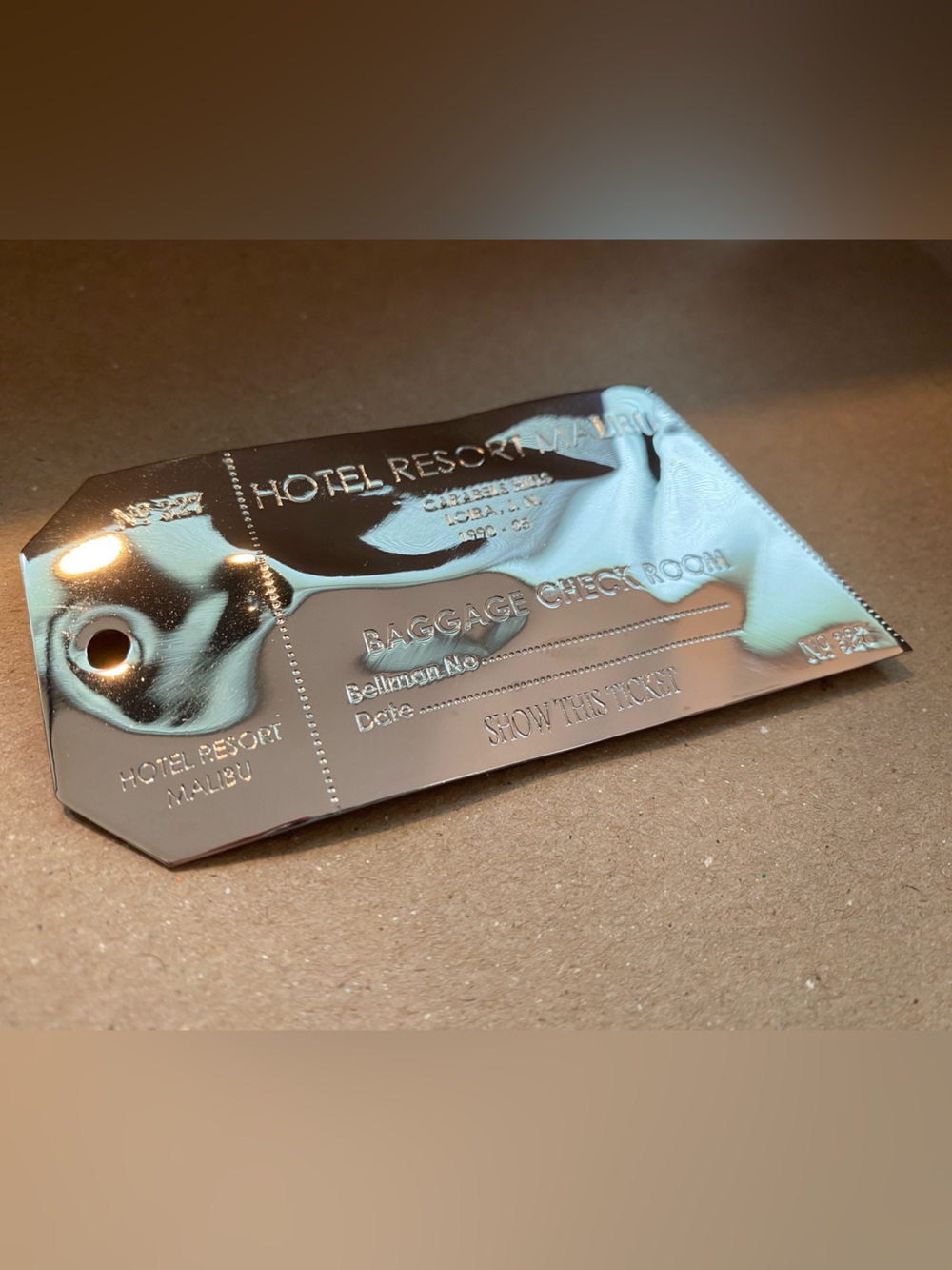 Zara brooch - Hotel Resort Malibu Silver Luggage Tag